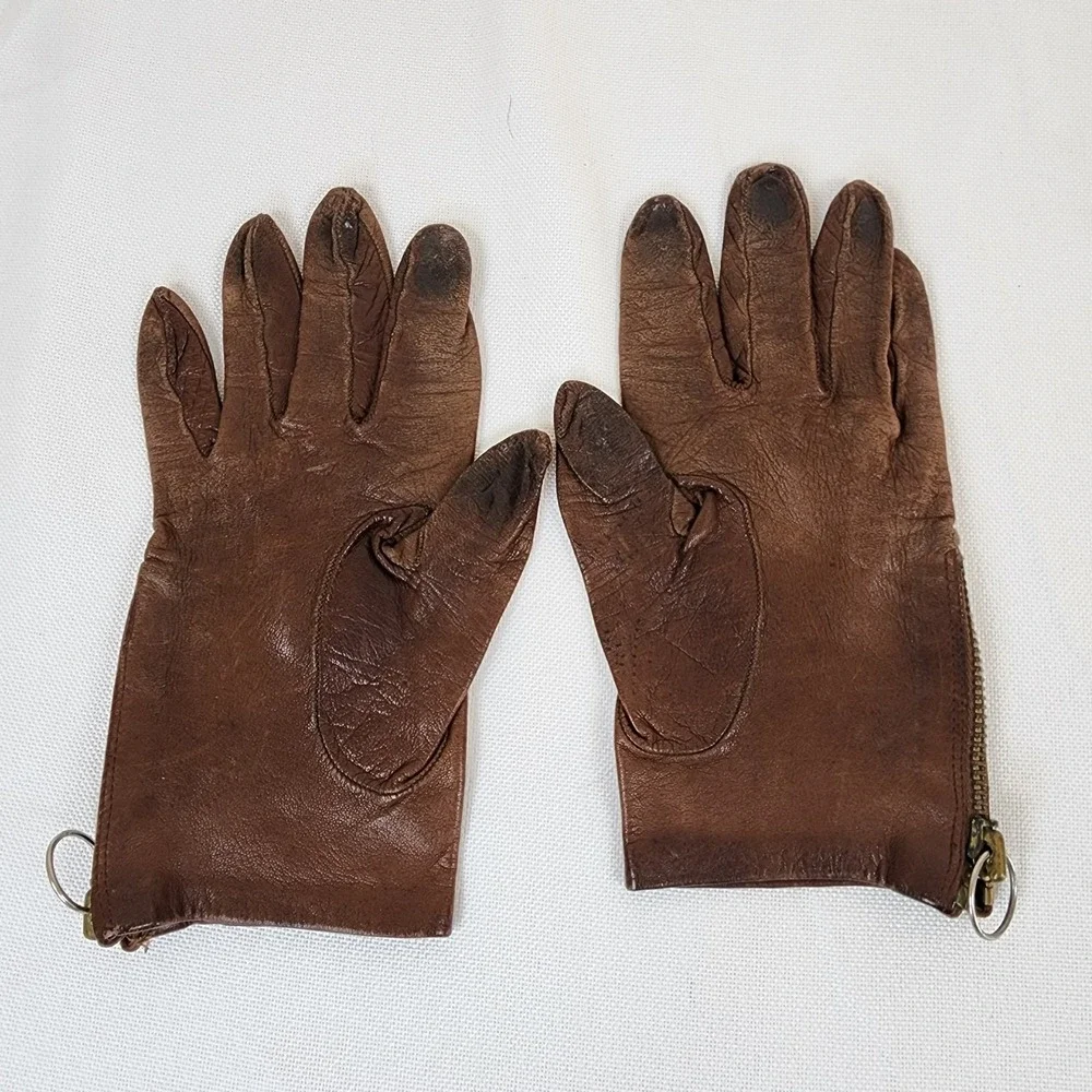 The Unbranded Brand vintage women